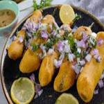 Mirchi Bajji Stuffed with Onions and Hyderabadi Spot Chutney: A Street-Food Love Story