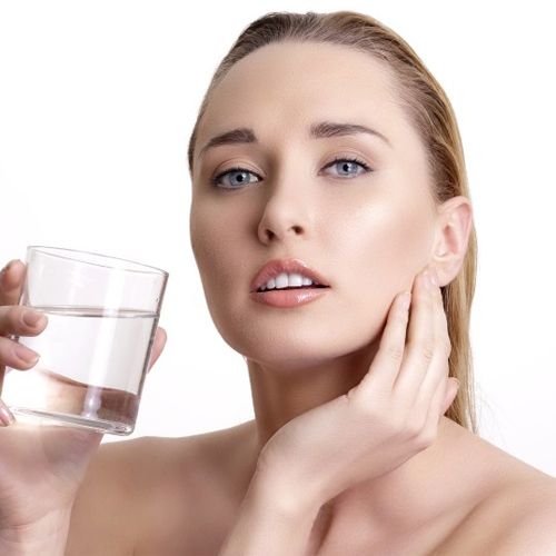 Water to stay beautiful in the every season, benefits of drinking water,  beauty benefits of drinking water,  beauty effects of drinking water,  health and beauty care tips,  ifairer