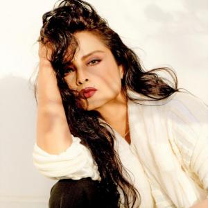 10 Facts about Rekha: What makes her more successful and versatile
