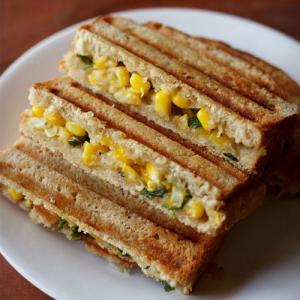 Healthy and nutrition recipe: Corn Cheese Sandwich 