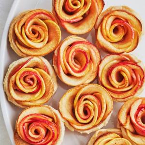 Valentine day special: Apple Rose muffin recipe
