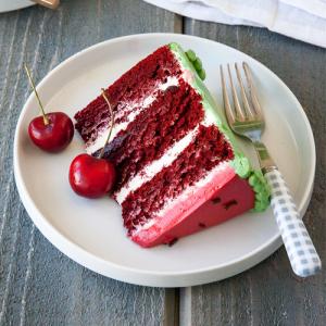 Recipe: Watermelon layer cake with chocolate chips