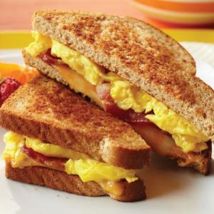 Recipe: How to make grilled cheese sandwich