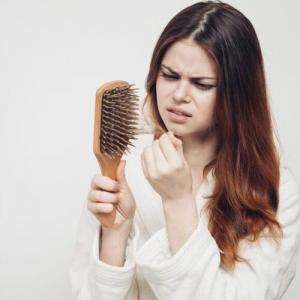 Winters are damaging your hair, Here are some hair care remedies to try at home! 

