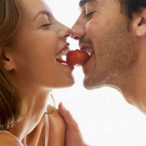 10 ways to romance your husband