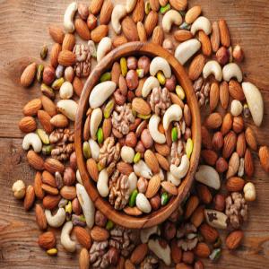 Health Benefits of Eating Dry Fruits in the Morning: A Nutritional Powerhouse