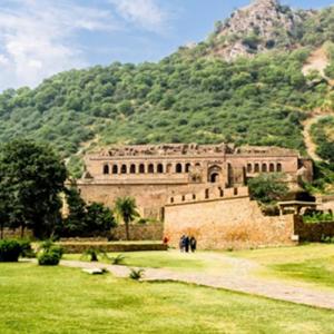 Indian Haunted Gems: Travelling Through Places Where Legends Still Whisper