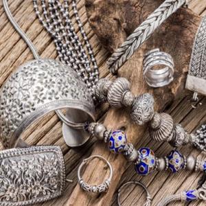 Oxidised Jewellery Trends and Their Origins Where Tradition Meets Everyday Style