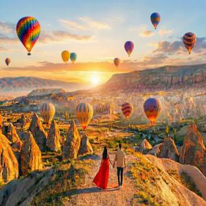 Cappadocia, Turkey: A Dreamlike Land of Fairy Chimneys and Hot Air Balloons