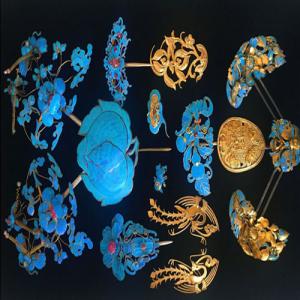 Diancui: The Ancient Art of Kingfisher Feather Jewelry and Imperial Elegance