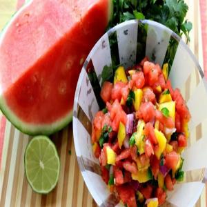 Sweet and Spicy Watermelon-Mango Pico de Gallo: A Fresh Summer Recipe Bursting with Flavor