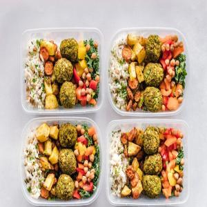 Meal Planning Hacks for Busy Professionals: Eat Healthy Without the Stress